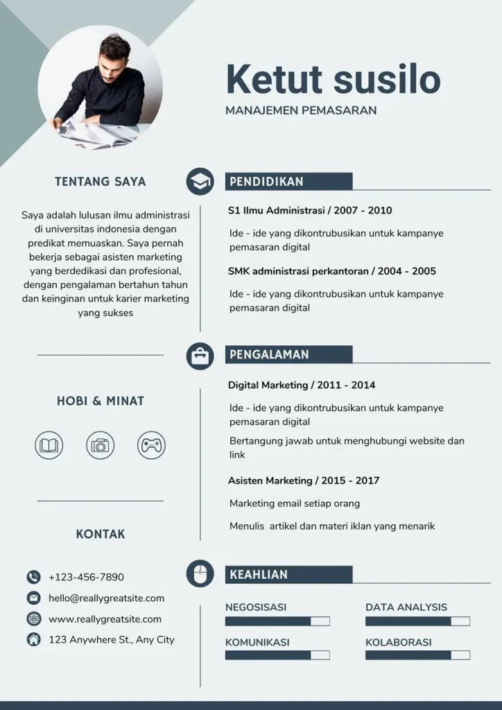 CV Staf Admin Lulusan D3 Administrasi Bisnis