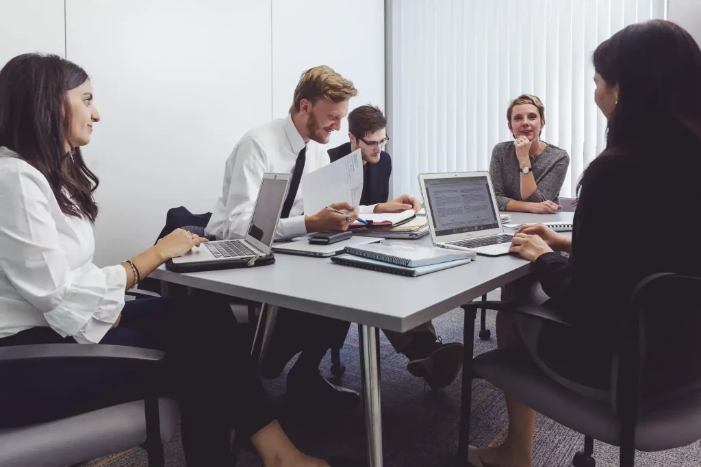 Apa Lulusan Jurusan yang Paling Cepat Dapat Kerja dan Digaji Tinggi?