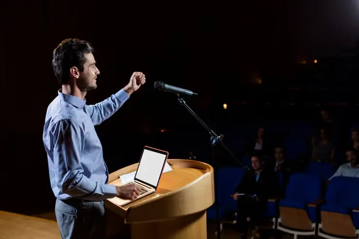 Contoh Materi Public Speaking untuk Sekolah atau Kampus