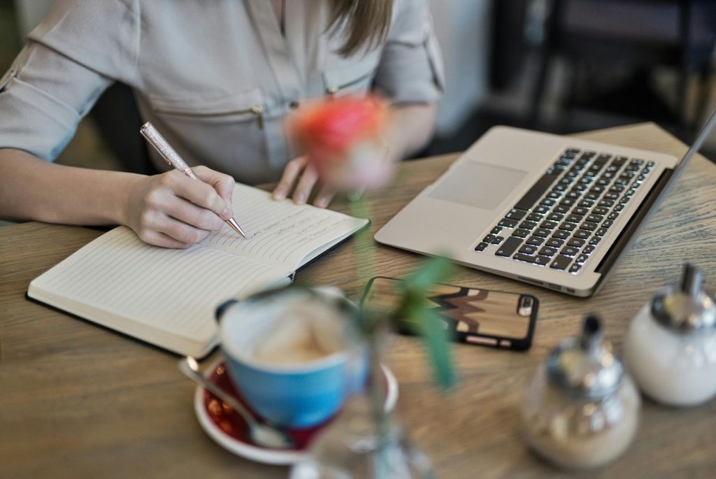 Bagaimana Prospek Karier Setelah Mengikuti Bootcamp Business Intelligence Bersertifikasi BNSP di Digital Skola?