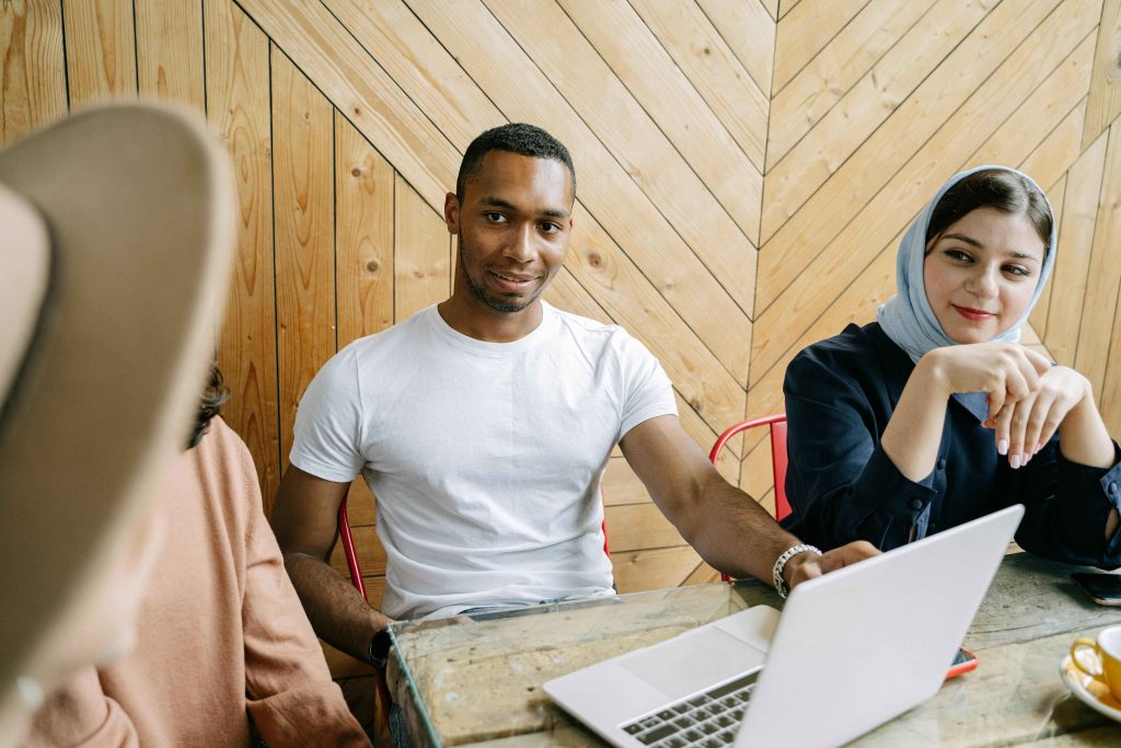 Aja Saja Contoh Corporate Sales Training?