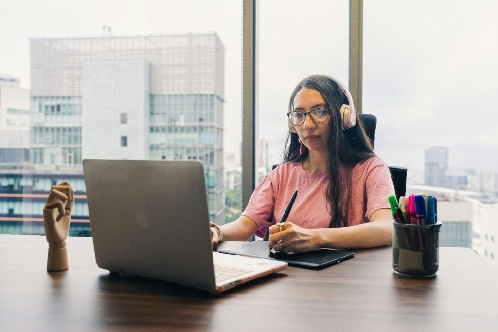 Tools Apa Saja yang Digunakan untuk Data Entry?