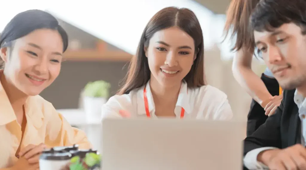 Apa Persamaan Internship dan Apprenticeship