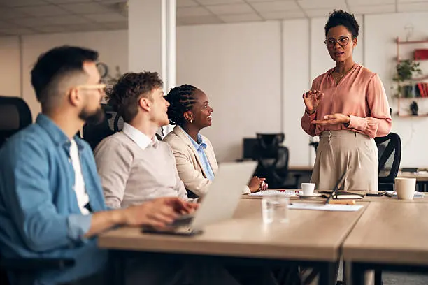 Apa Tantangan dalam Mengikuti On-the-Job Training (OJT)