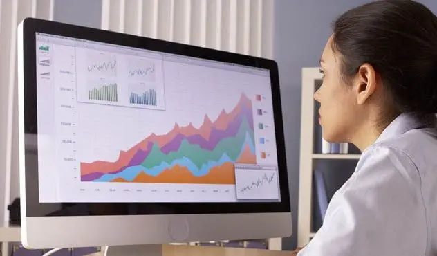 Apakah Belajar Data Science Harus Jago Coding dan Matematika